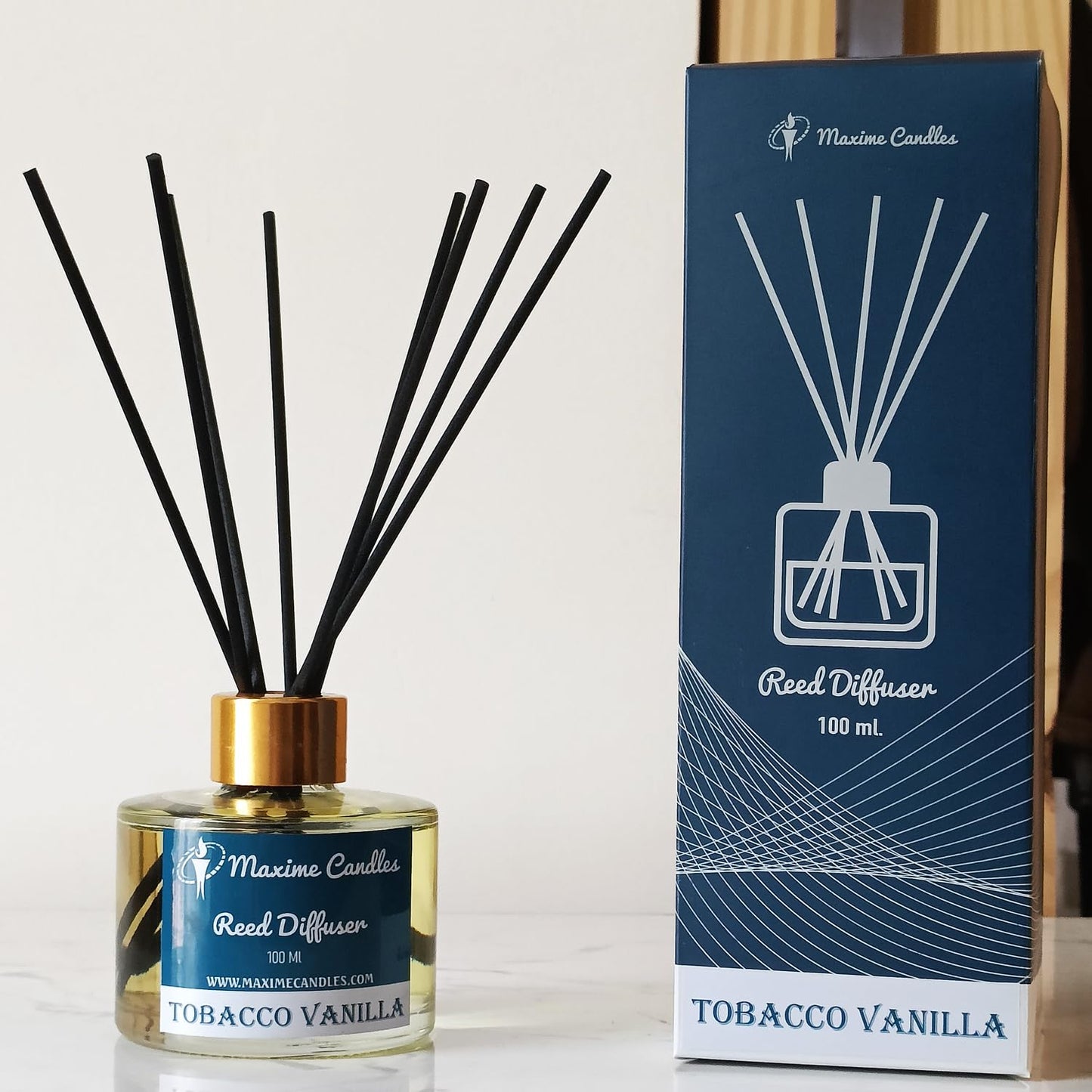 Tobacco Vanilla Reed Diffuser Set – 100 Ml with 8 Fiber Sticks
